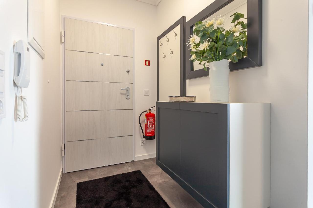 Casa Alegria Barra Deluxe By Home Sweet Home Aveiro กาฟันญา ดา นาซาเร ภายนอก รูปภาพ